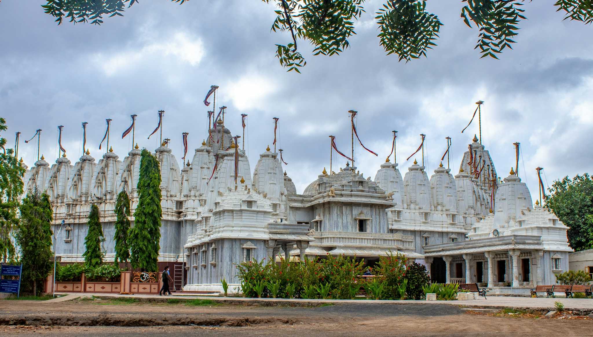 72 Jinalaya Jain Temple