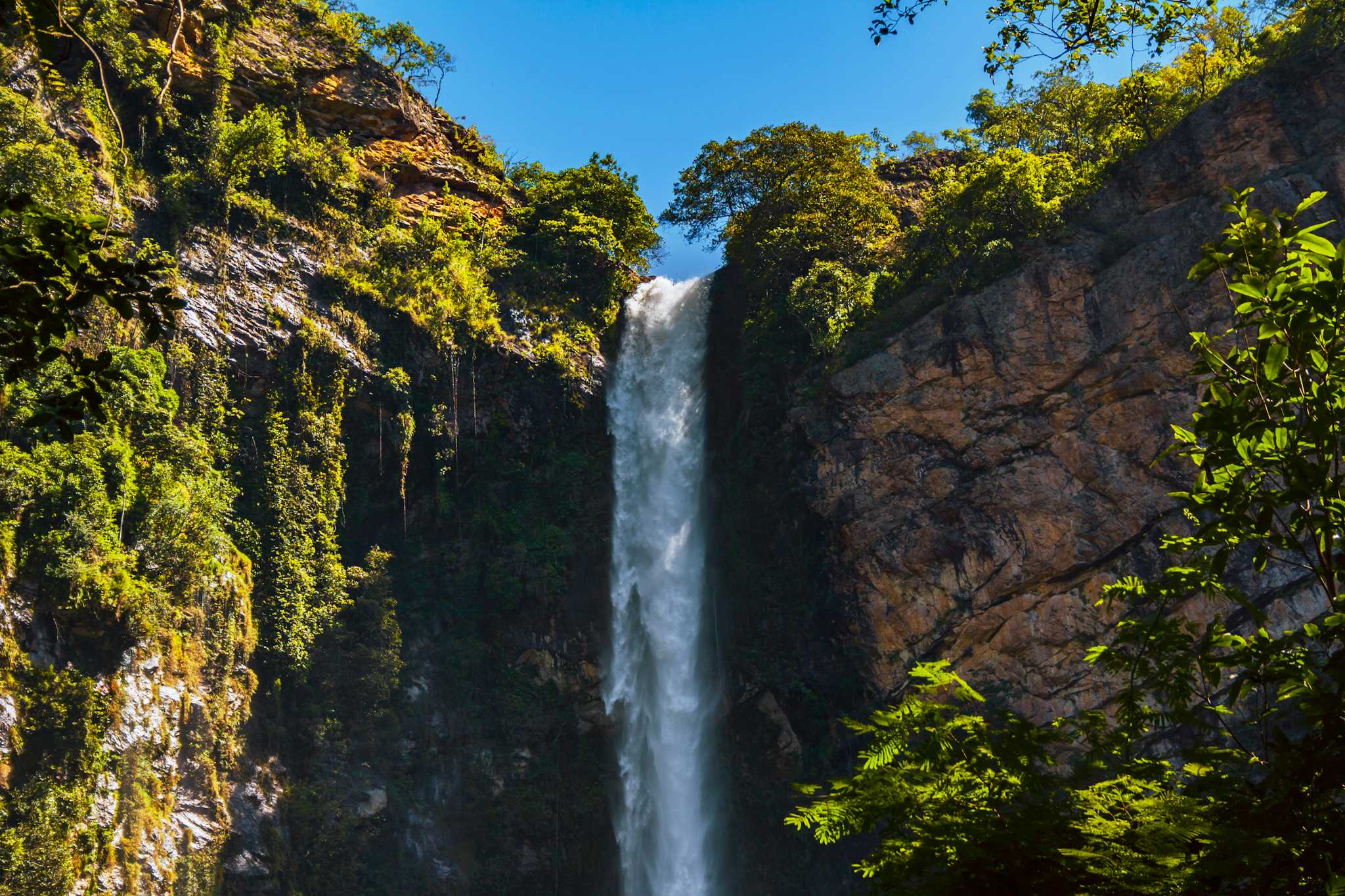 Cachoeira Do Urubu