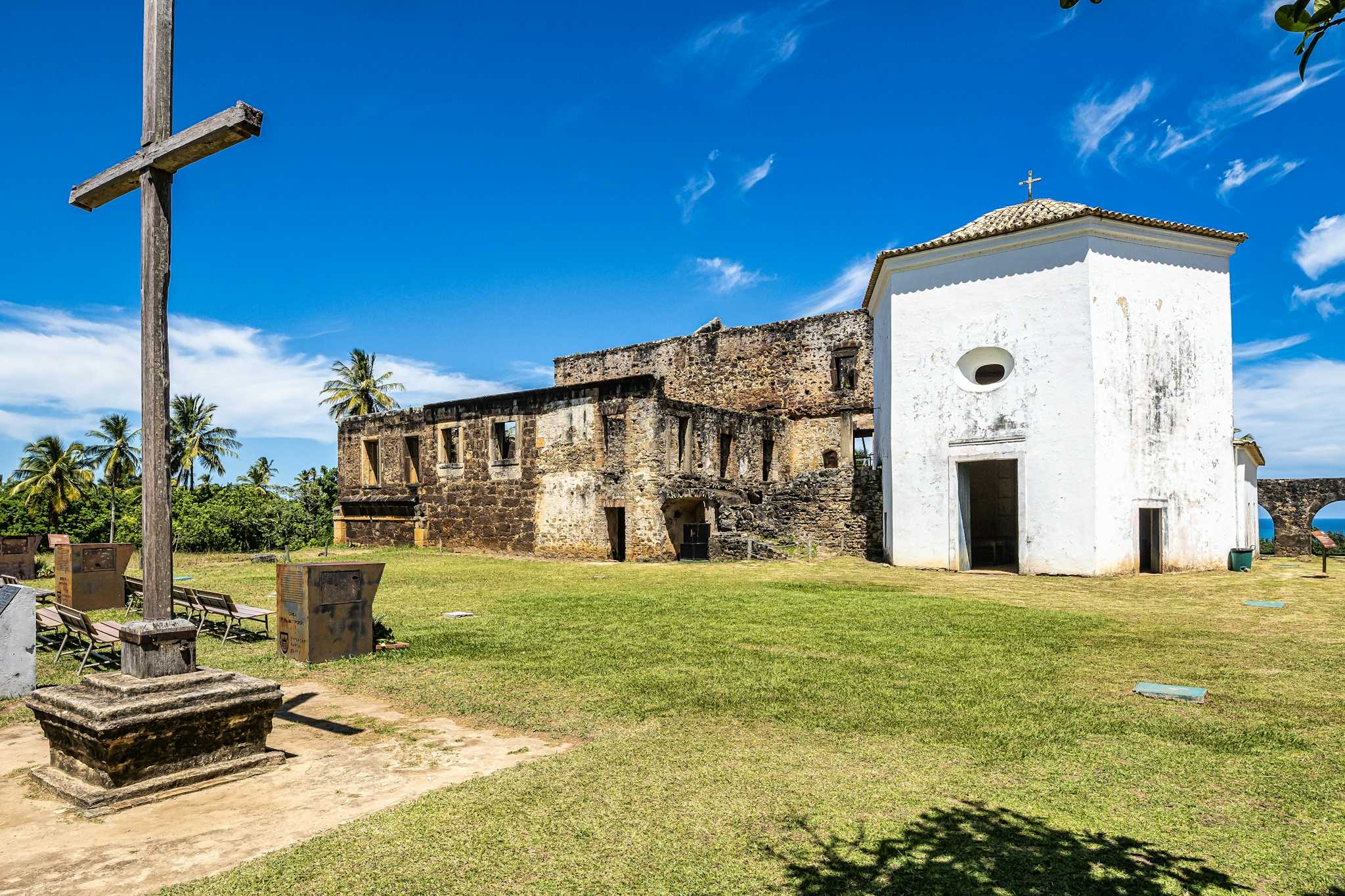 Garcia d'Avila Tower House