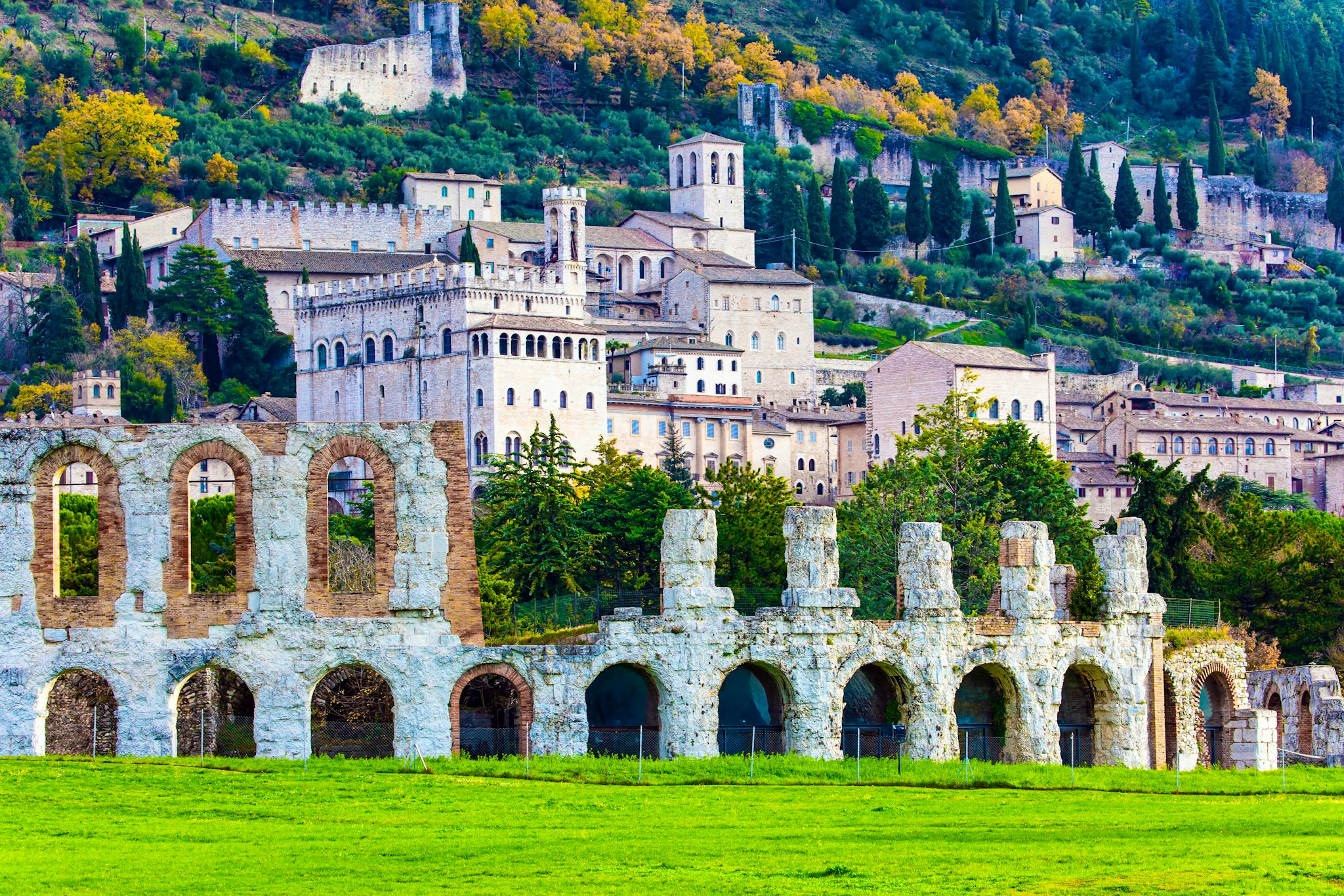 Assisi to Gubbio: Private day trip