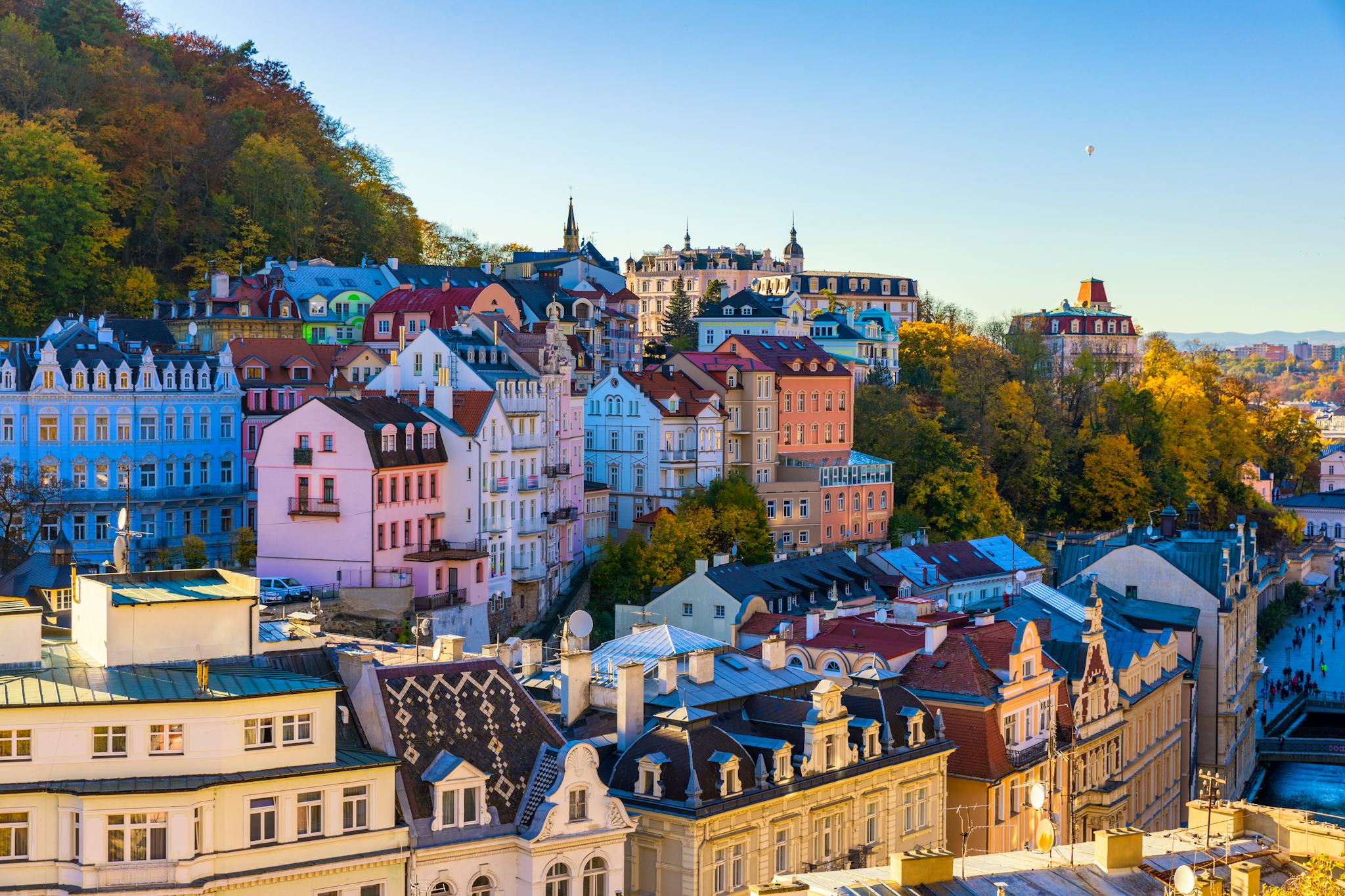Prague to Karlstejn and Karlovy Vary: Private, guided day tour