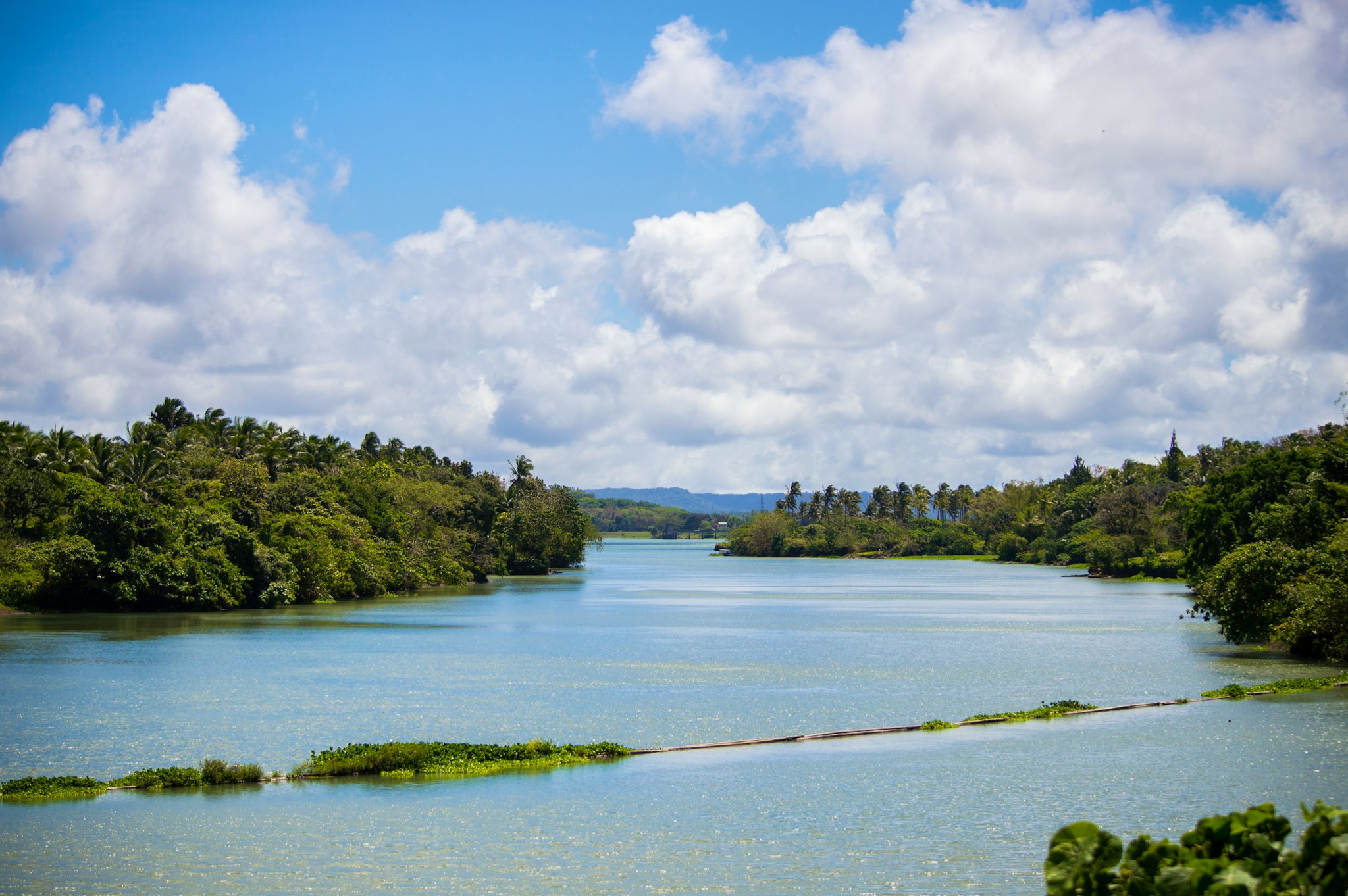 Taguig City to Pagsanjan Falls and Lumban: Private day trip