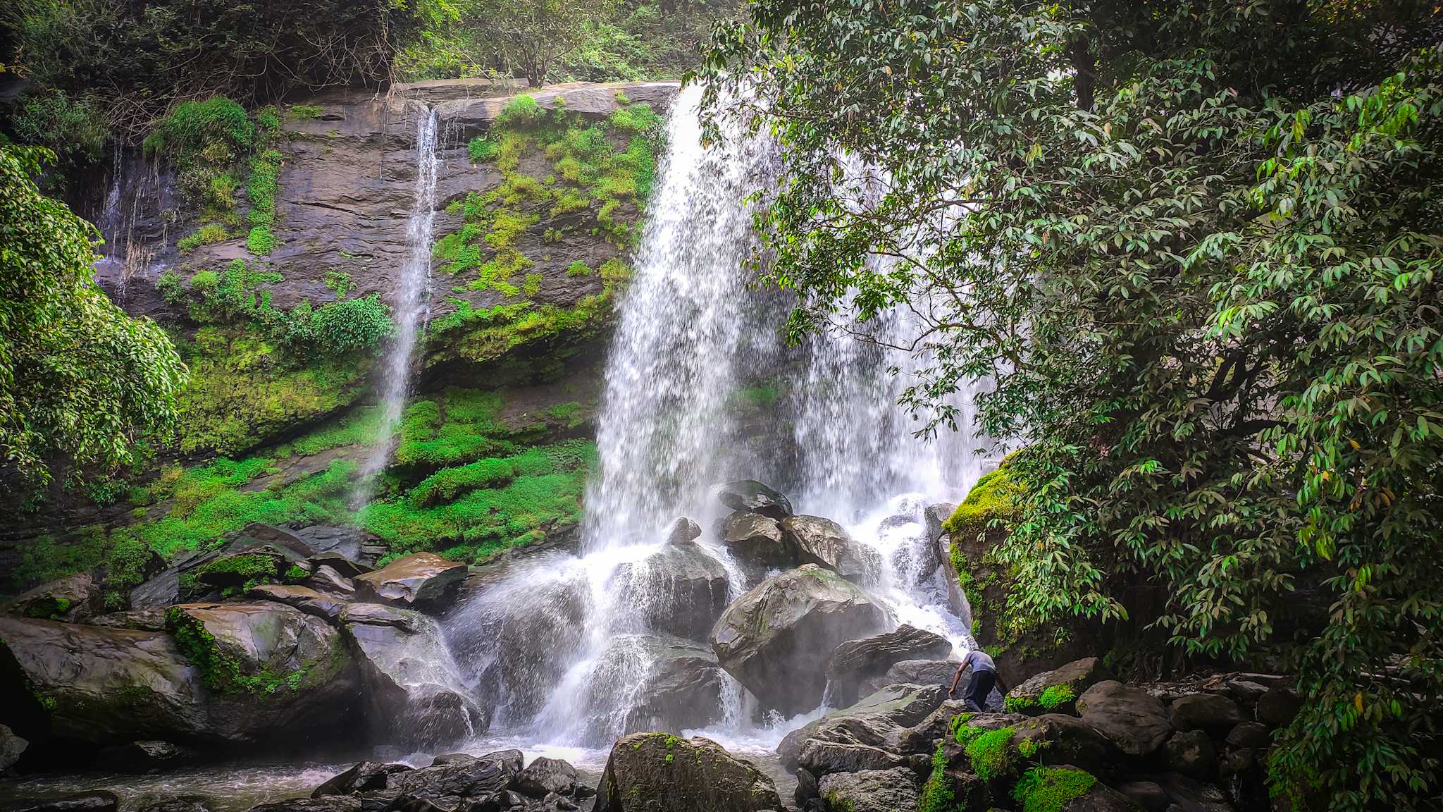 Punnayar Waterfalls