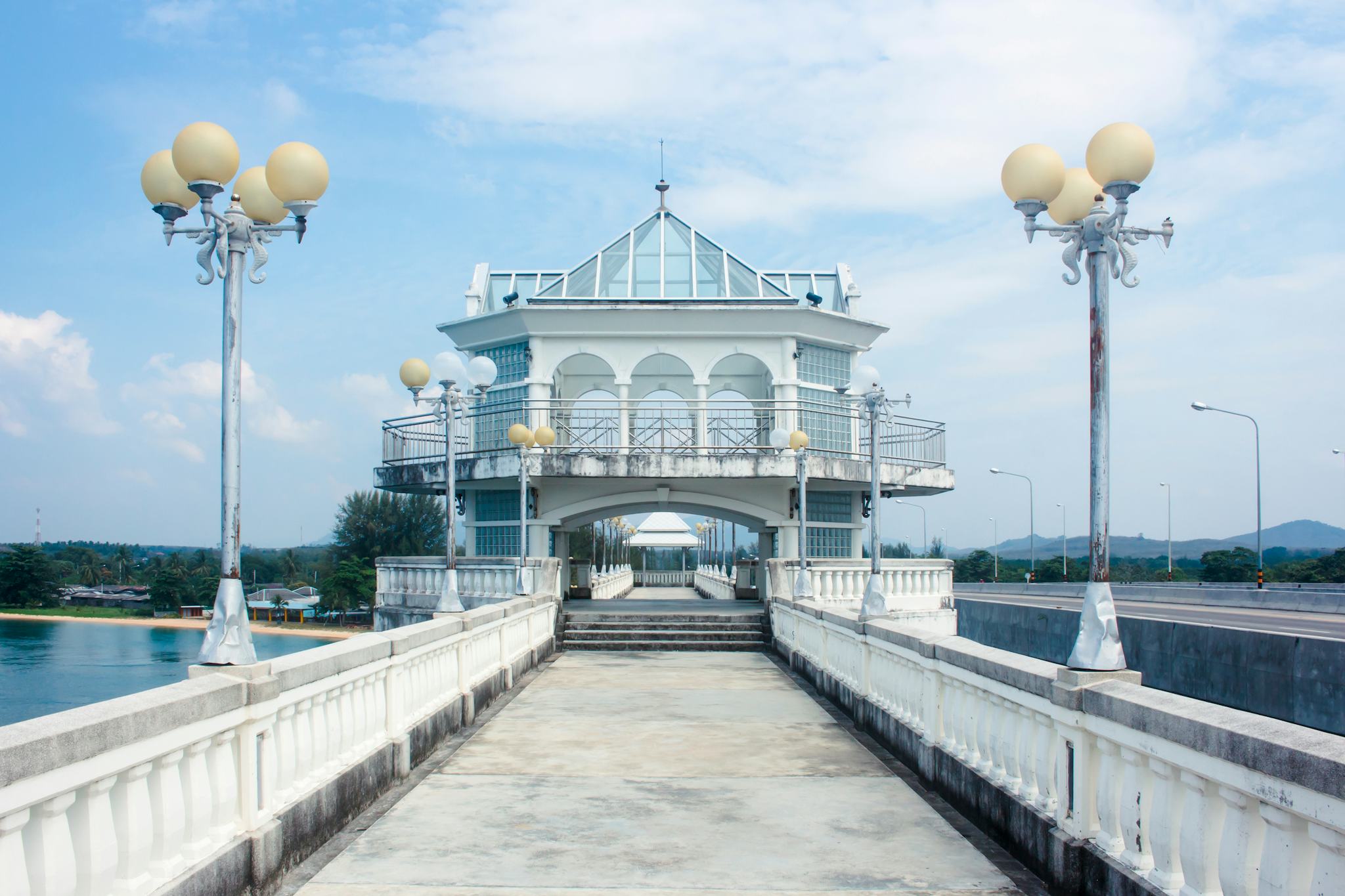 Sarasin Bridge