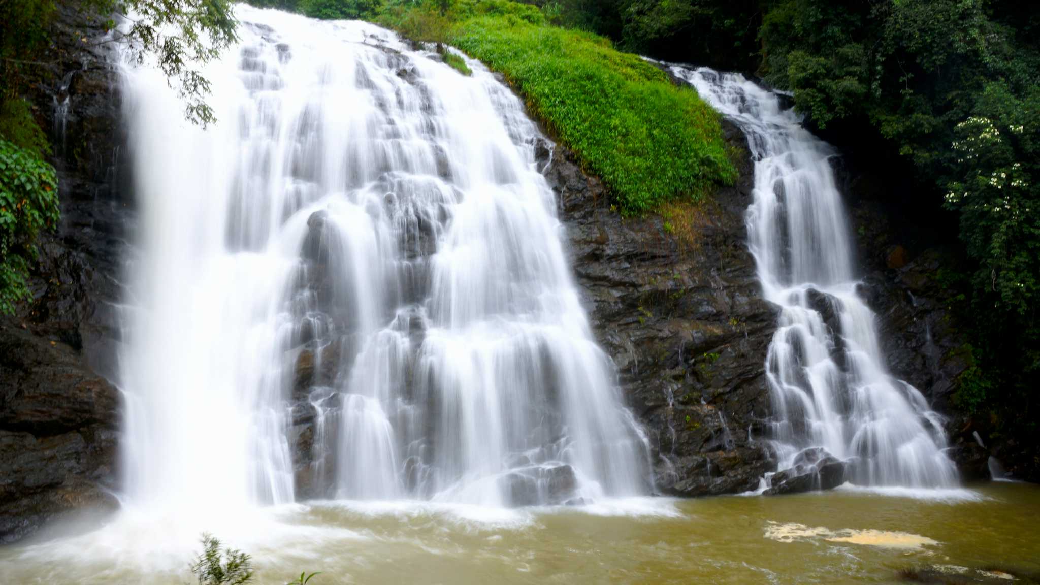 Abbe Gundi Falls