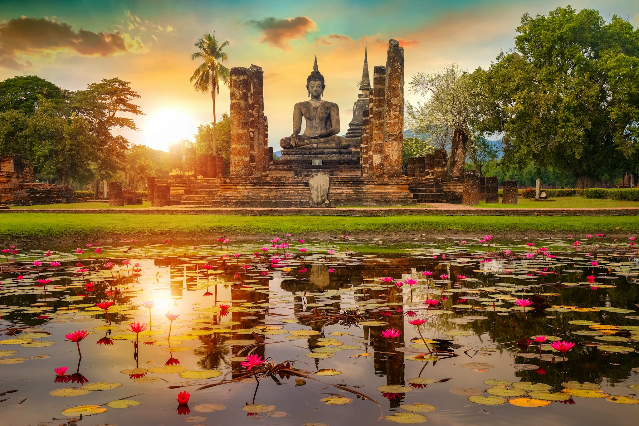 Bangkok to Ayutthaya and Wat Muang: Private day trip