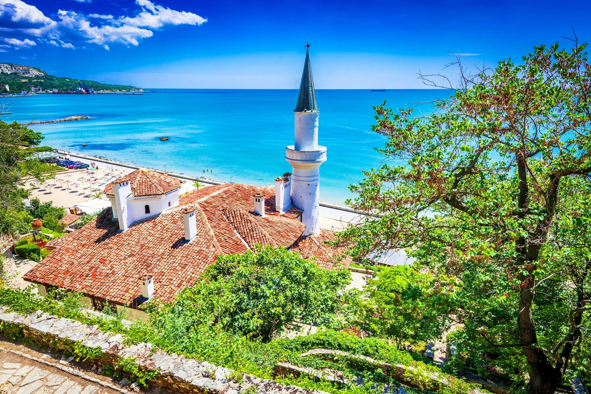 Varna to Balchik and Albena: Private day trip