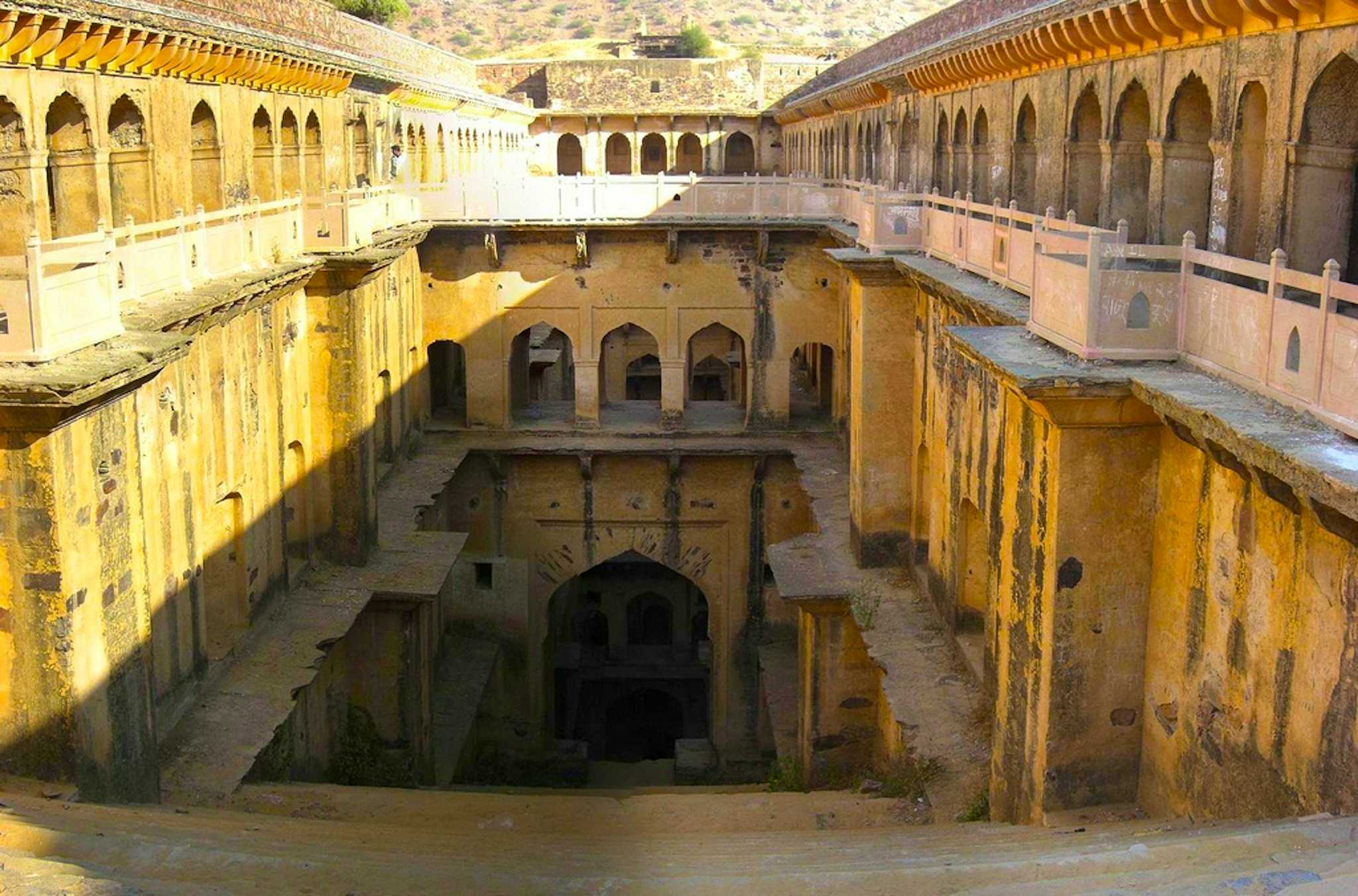 Bawdi Deep Water Step Well