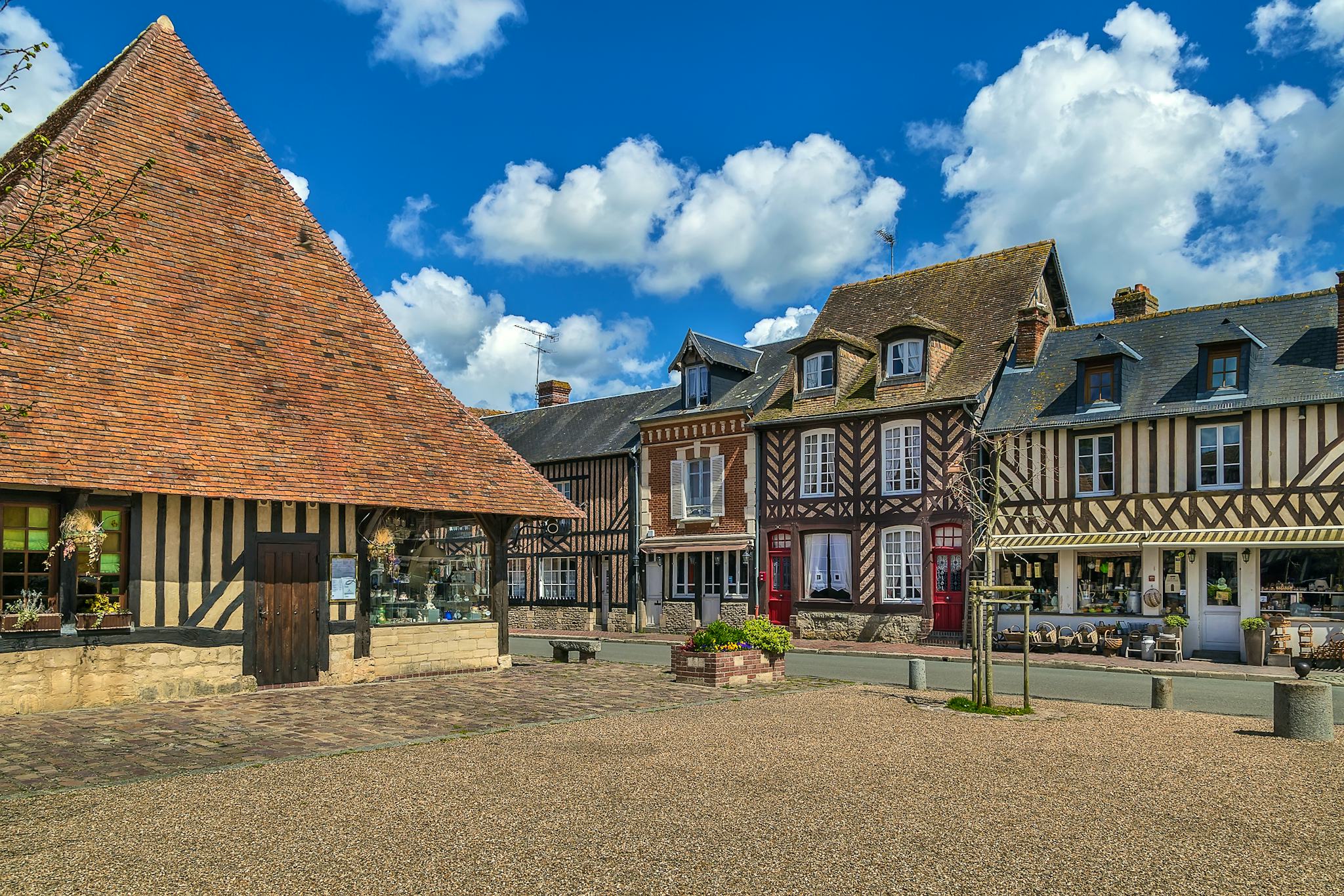 Honfleur to Camembert and Beuvron-en-Auge: Private day trip