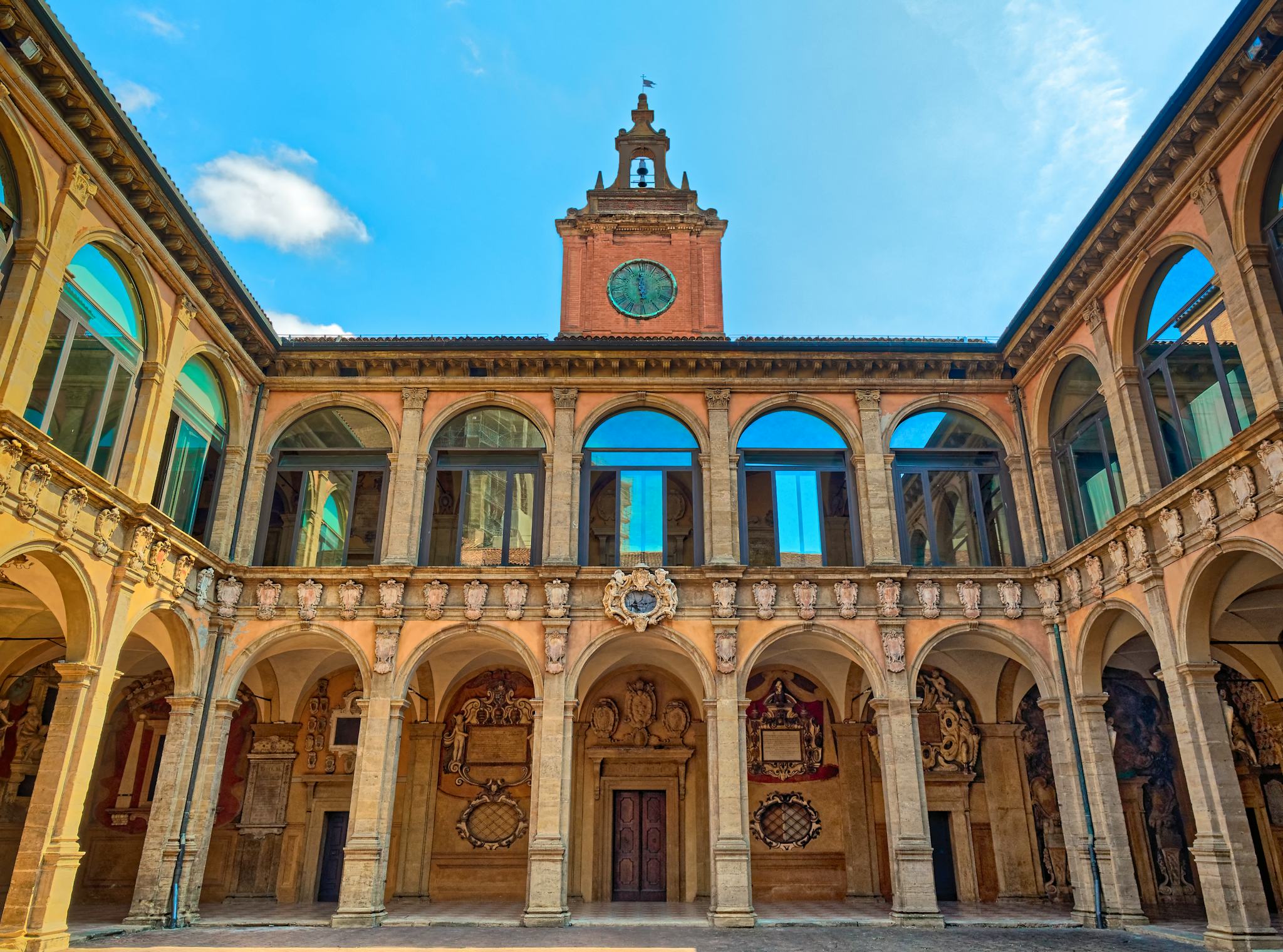 Modena to Bologna and Parma: Private day trip