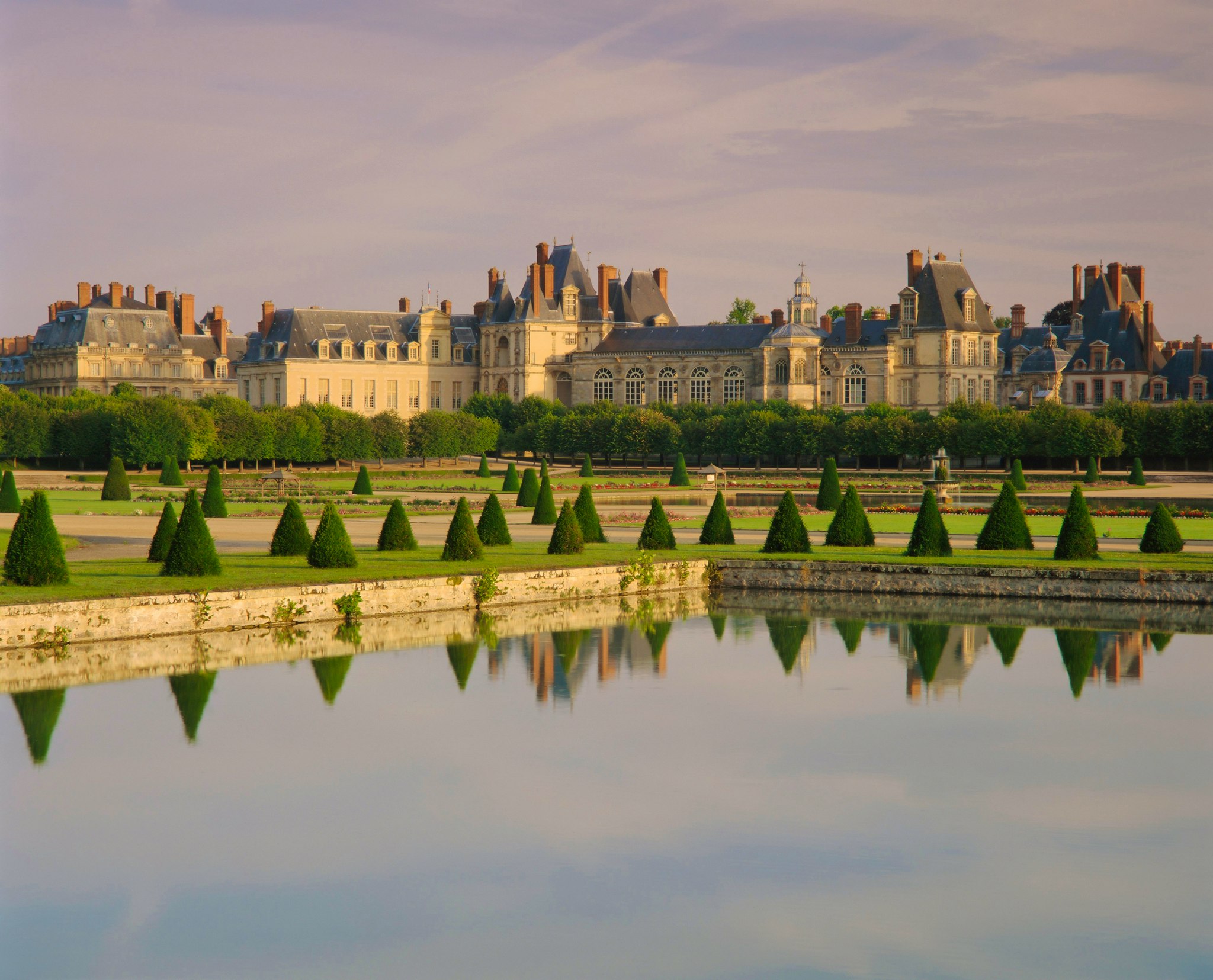 CDG Airport to Fontainebleau and Barbizon: Private day trip