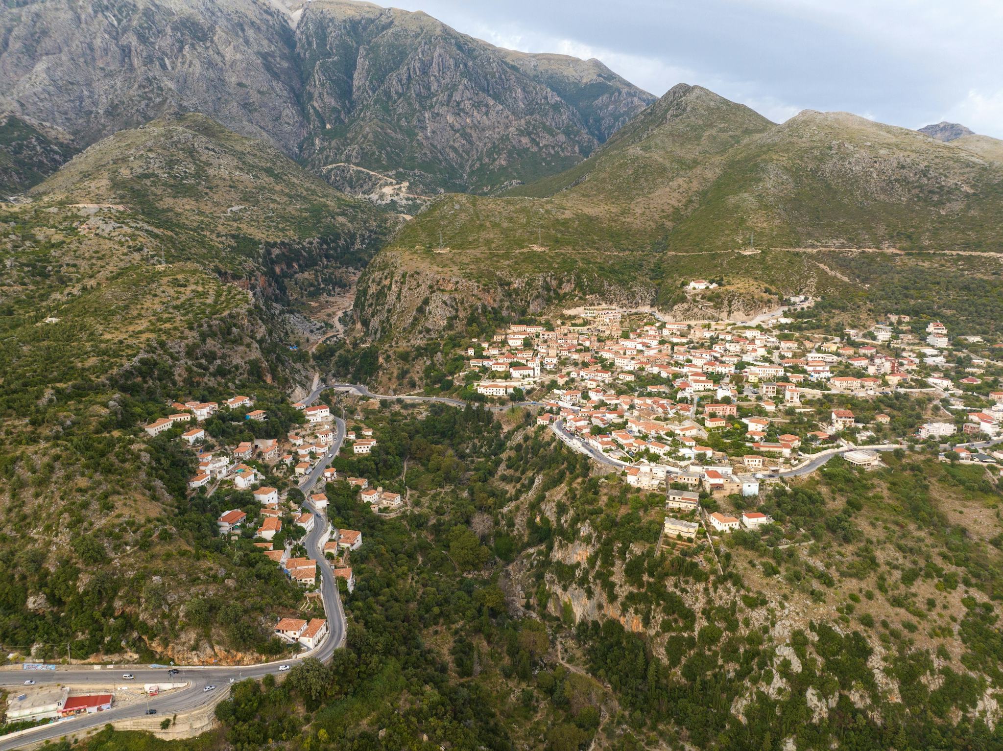 Dhermi