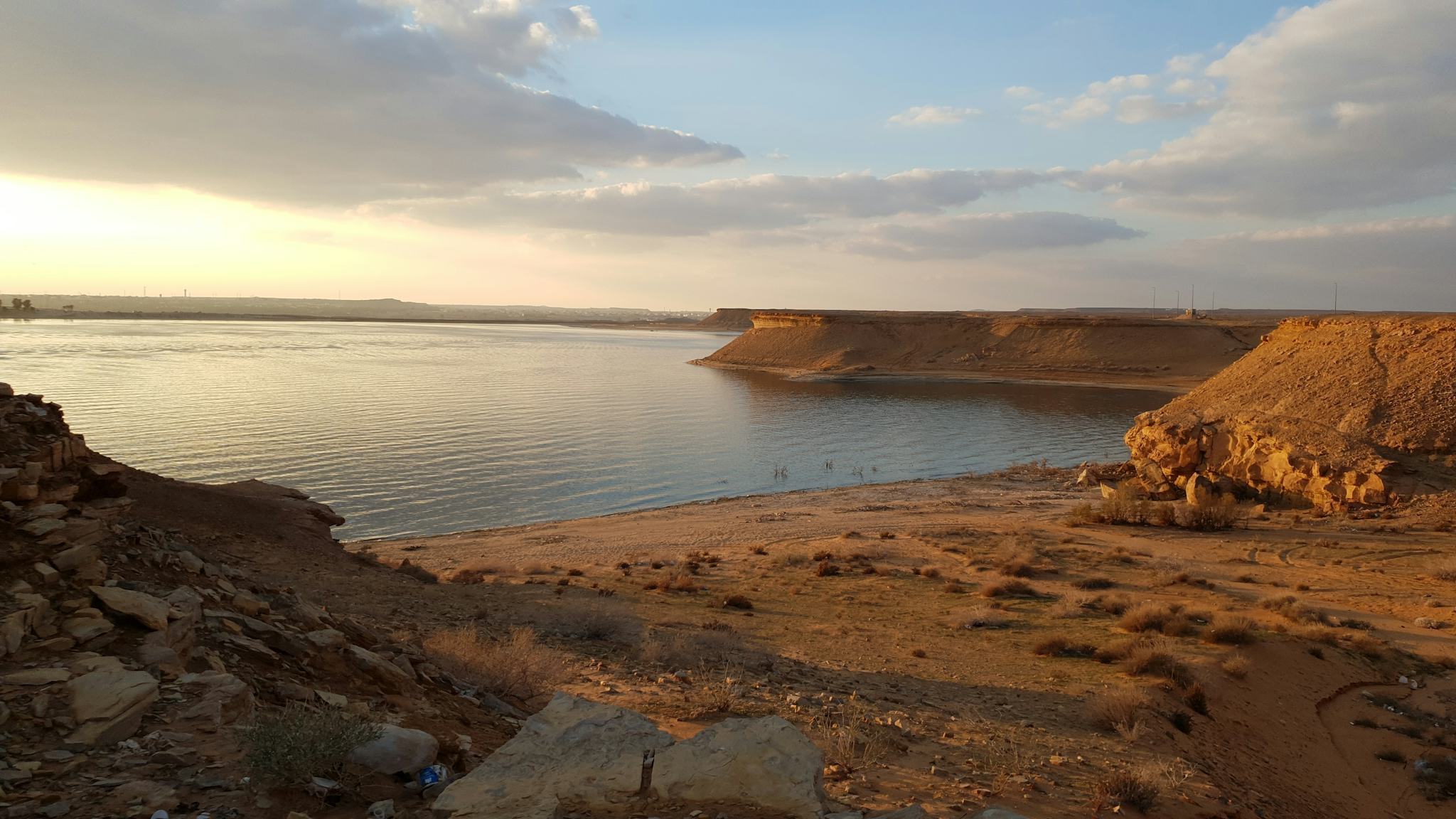 Dumat Al Jandal Lake