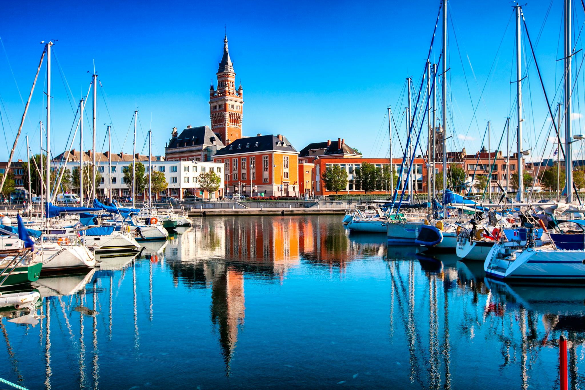 Lille to Dunkirk and Bergues: Private day trip