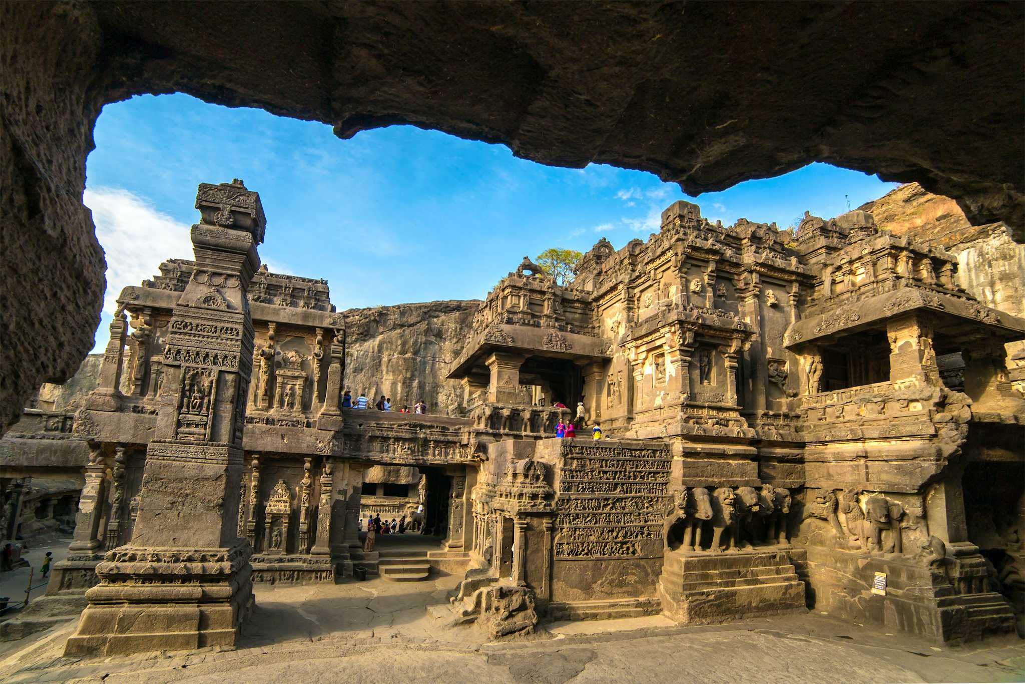 Ellora 