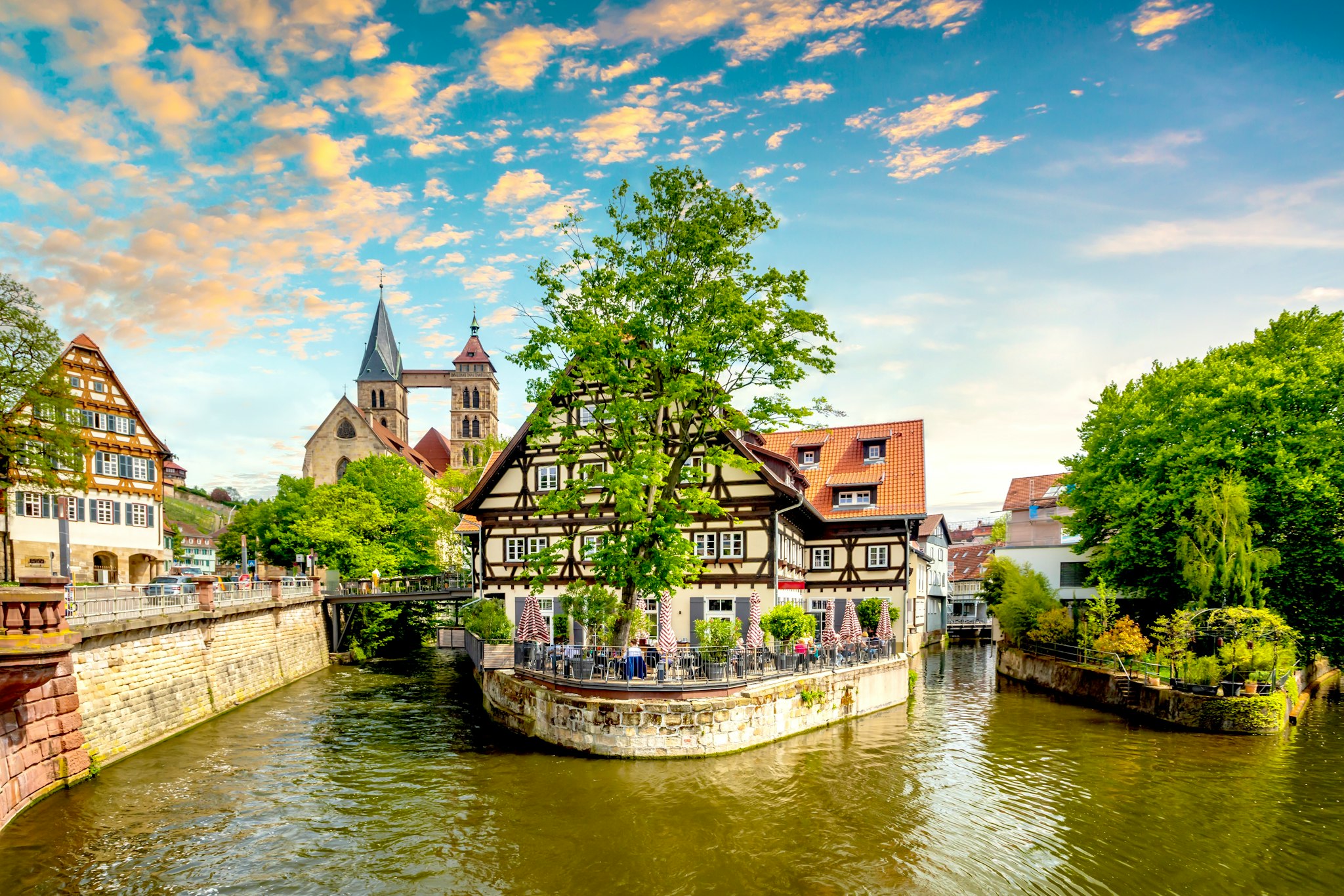 Stuttgart to Esslingen and Metzingen: Private day trip