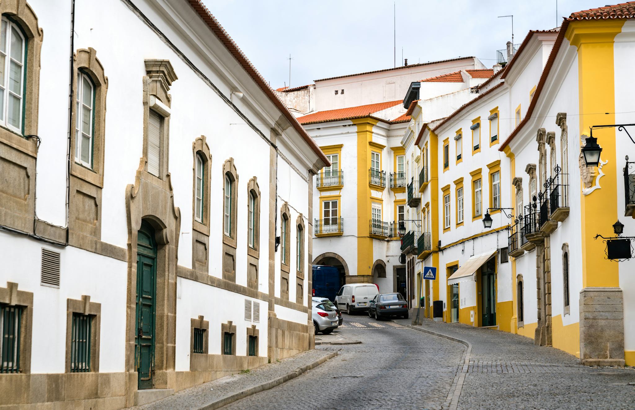 Evora