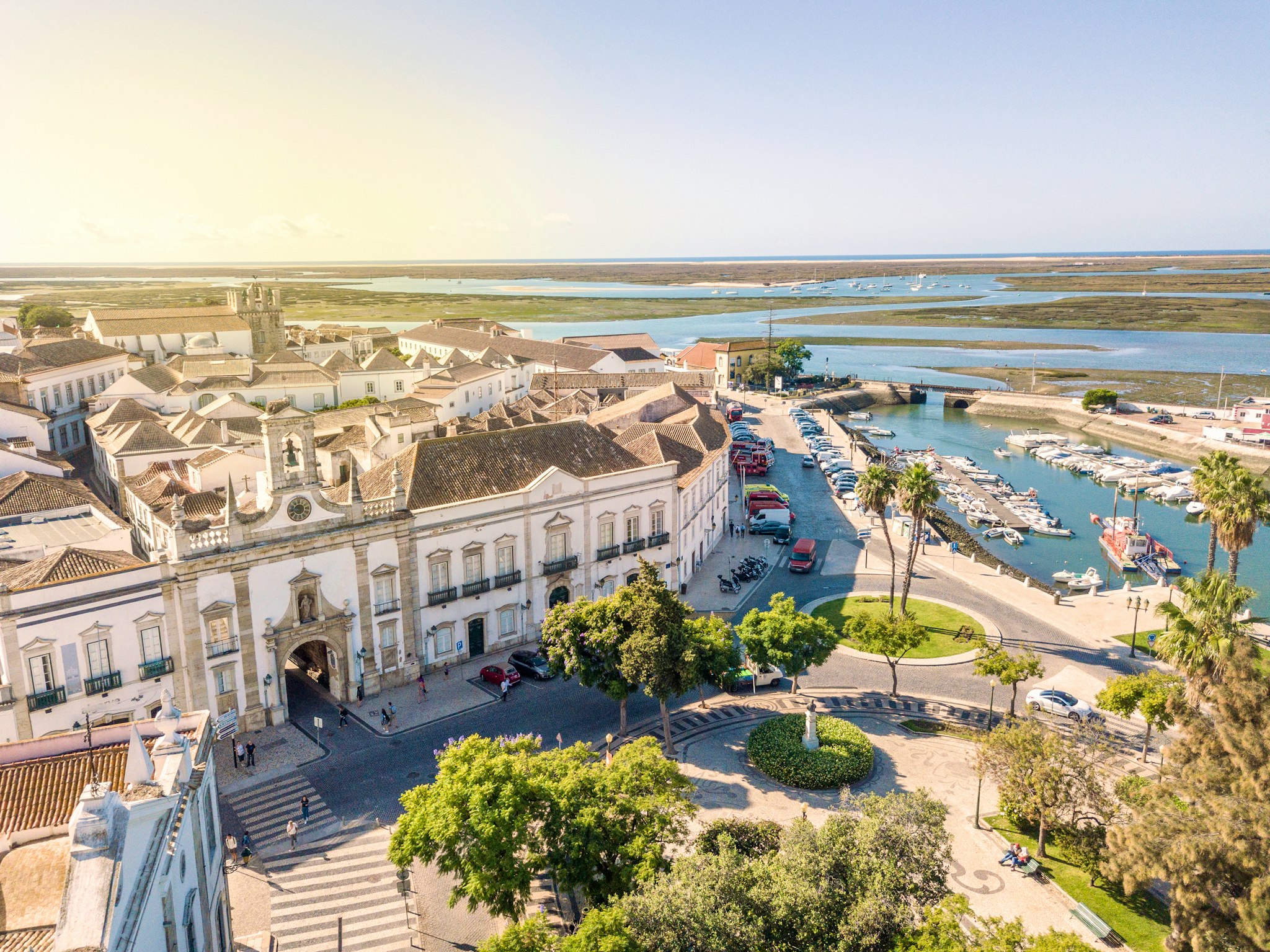 Portimao to Faro City: Private, guided half-day tour