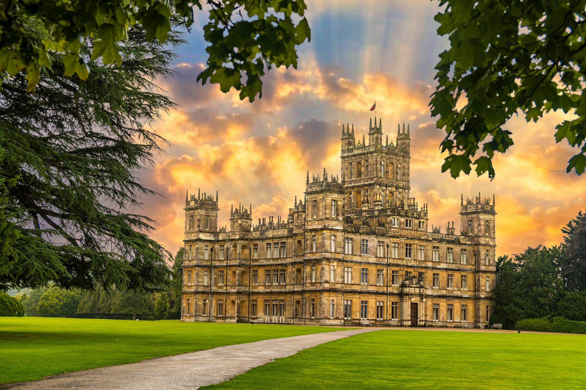 Southampton to Highclere Castle (Downton Abbey): Day trip