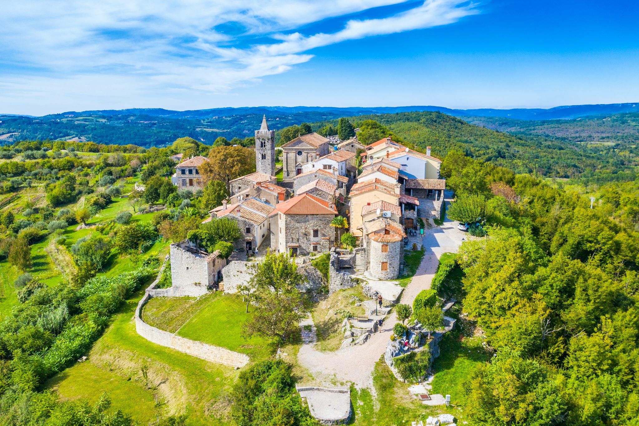 Rovinj to Pazin and Hum: Private day trip
