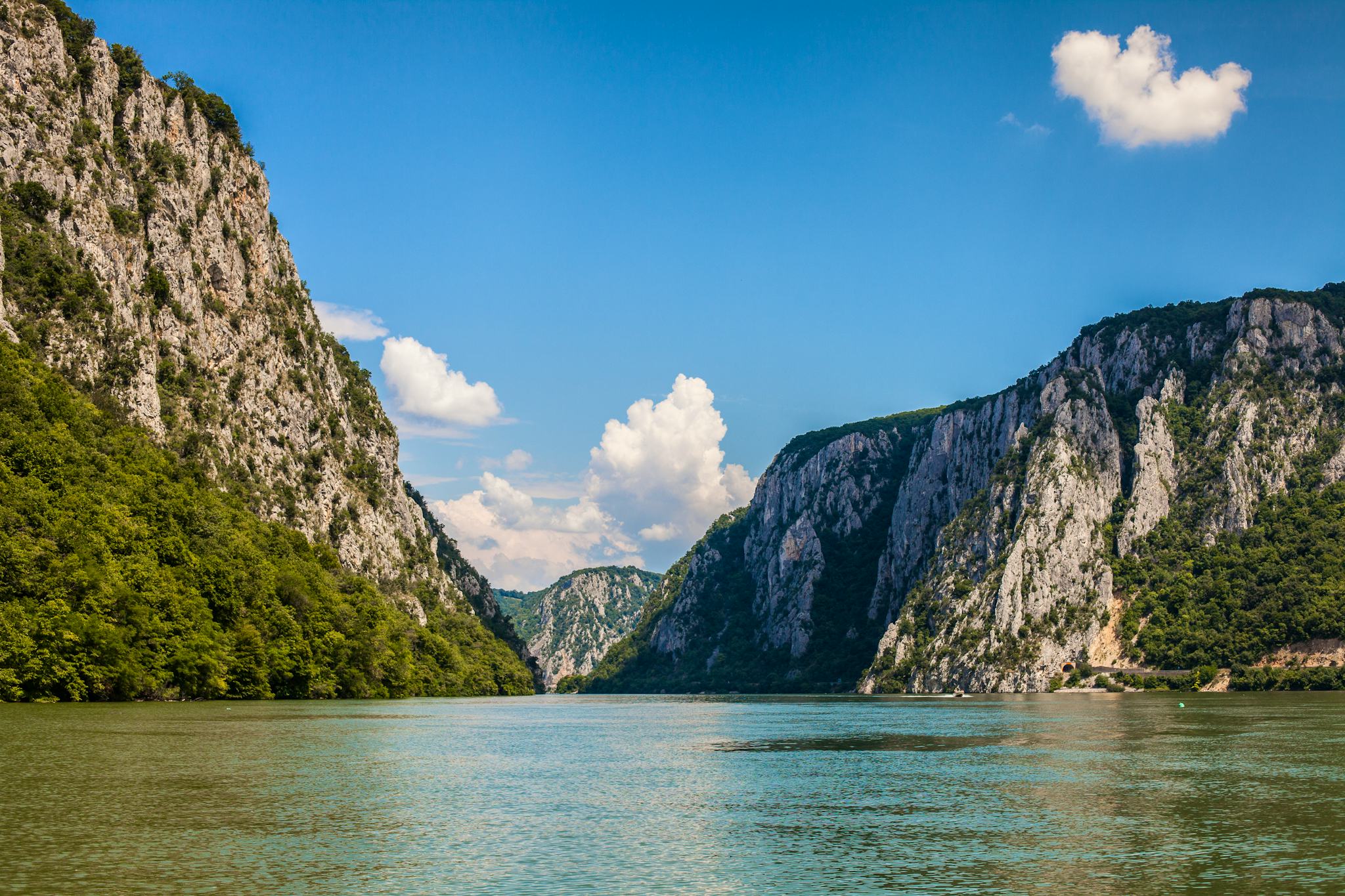 Timisoara to Iron Gates Park and Drobeta: Private day trip