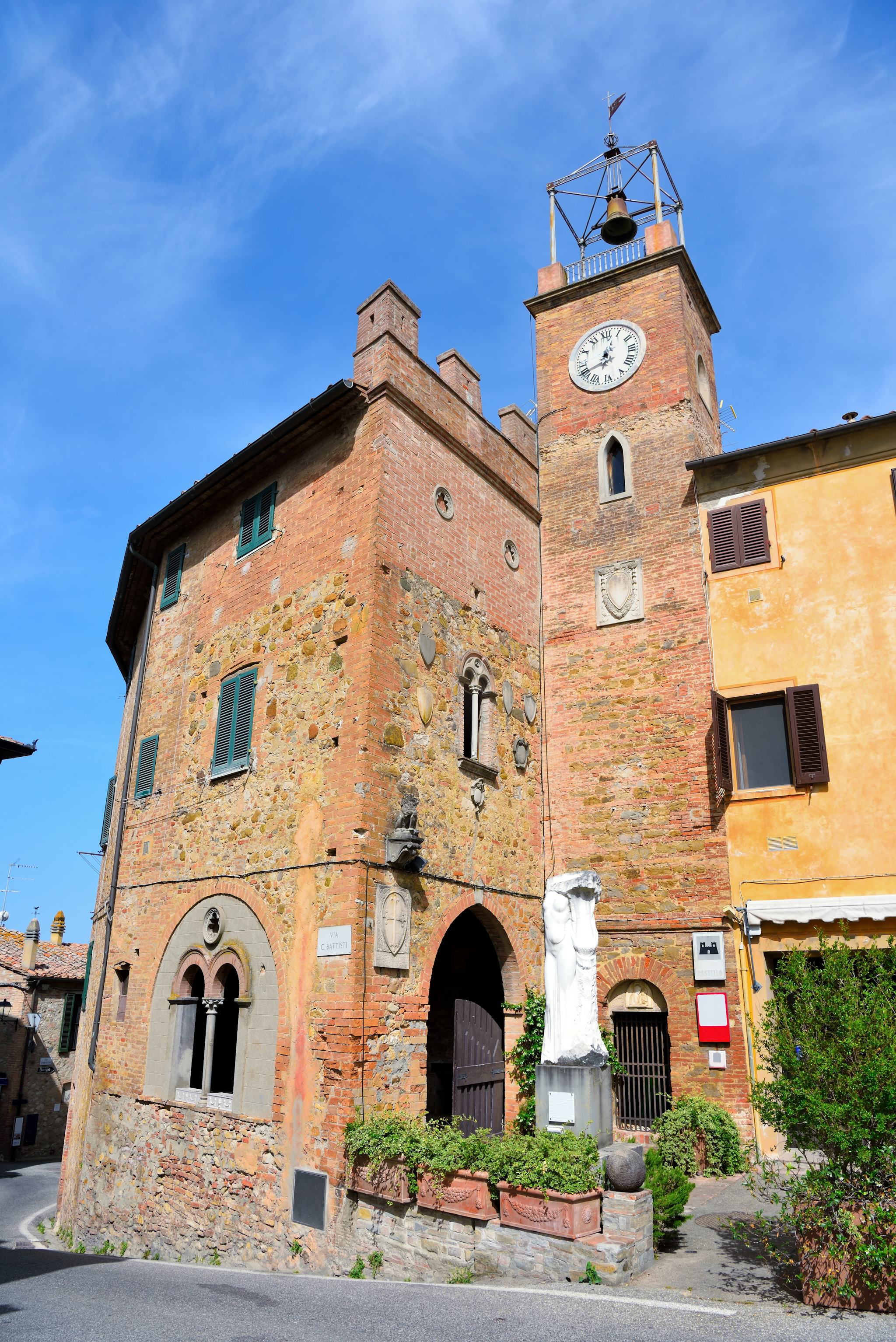 Lajatico