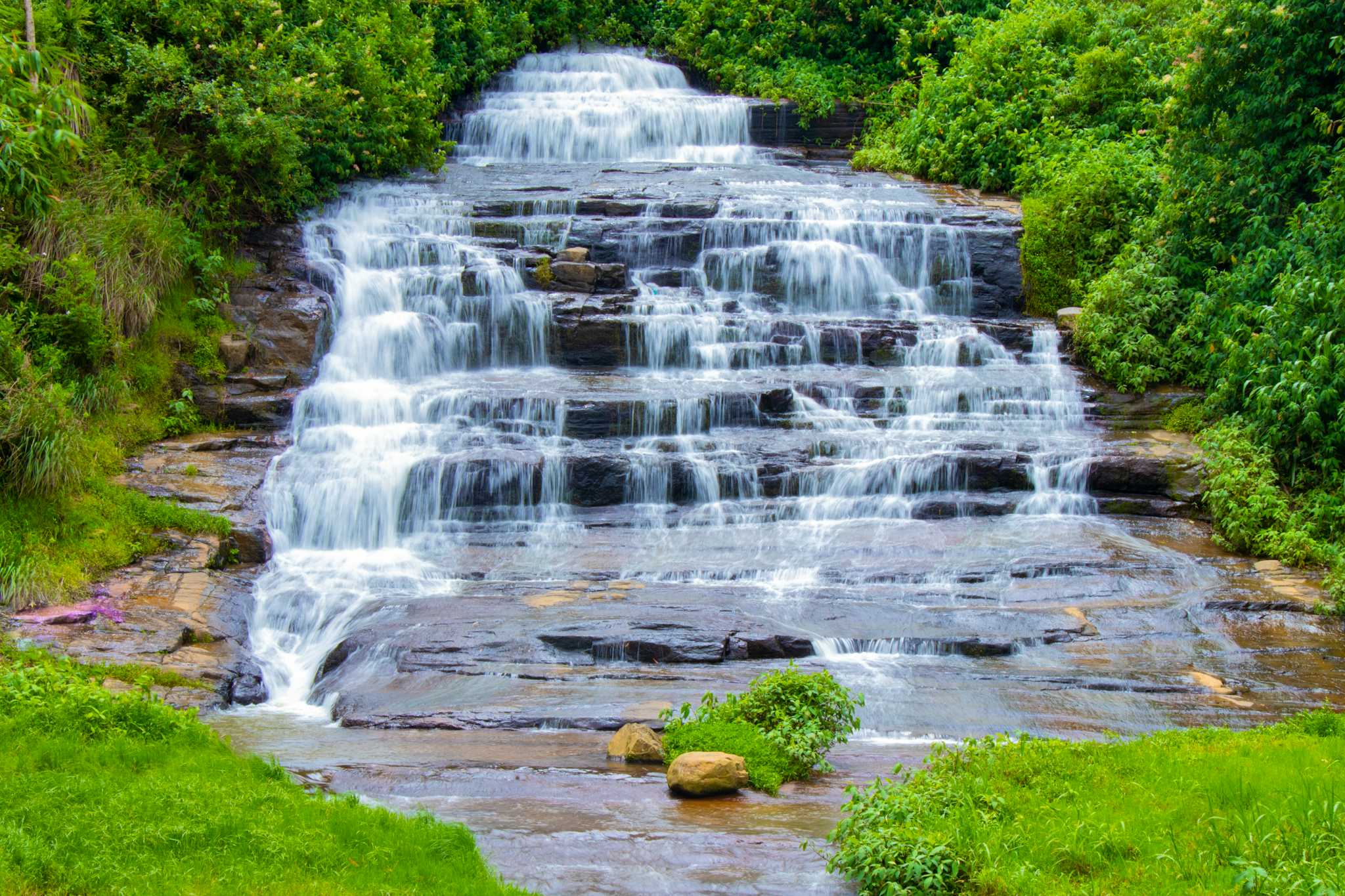 Nanu Oya Water Falls