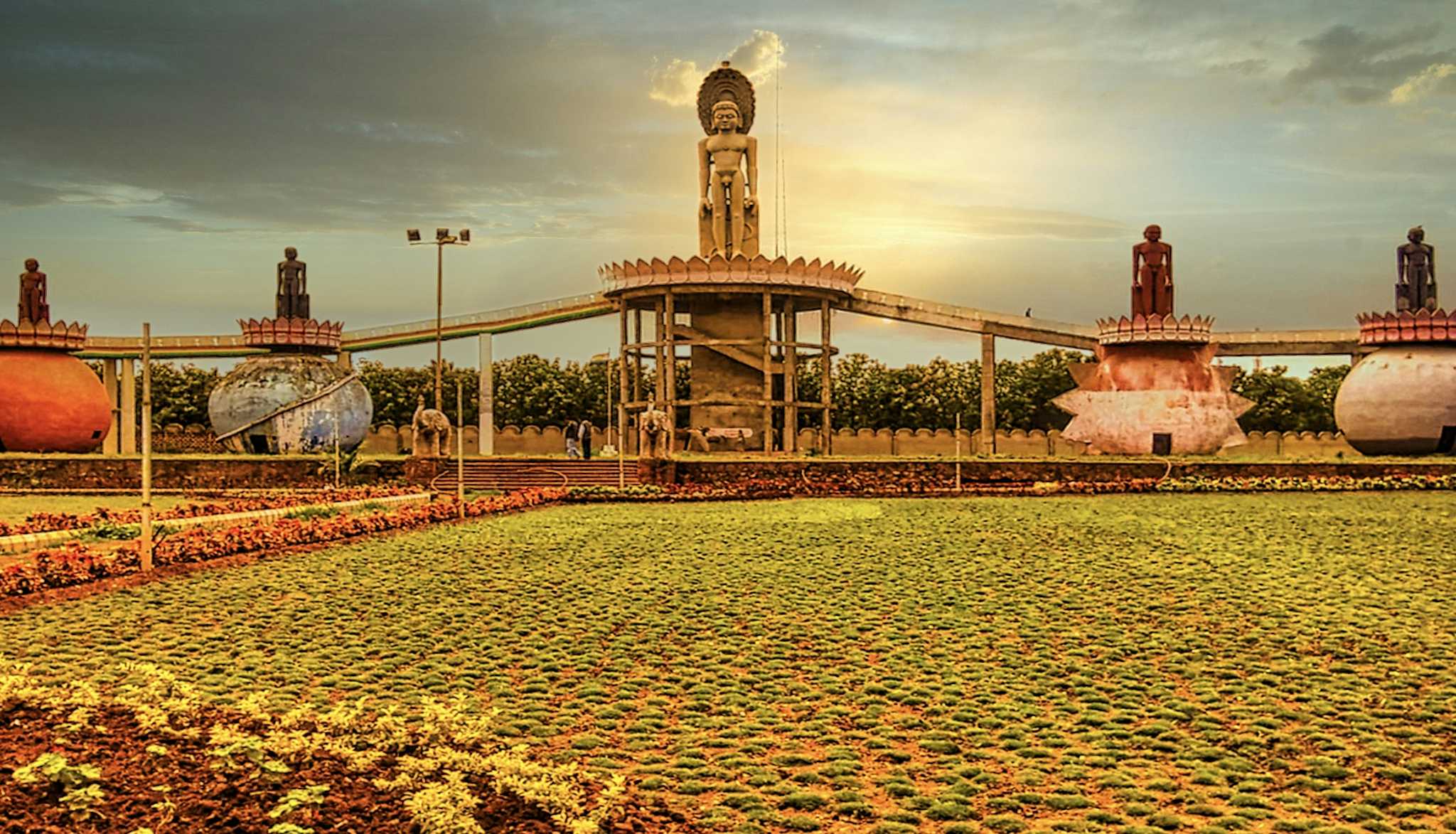 Navagraha Jain Teertha and Digambar Jain Temple