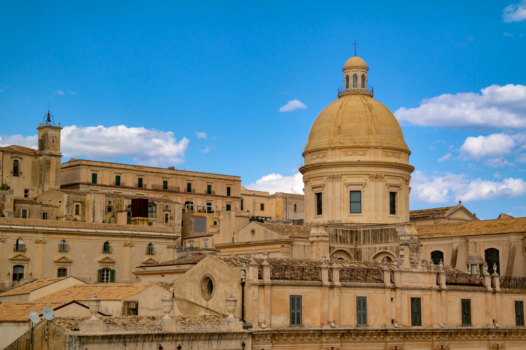 Sicily's White Lotus locations: Day trip from Catania