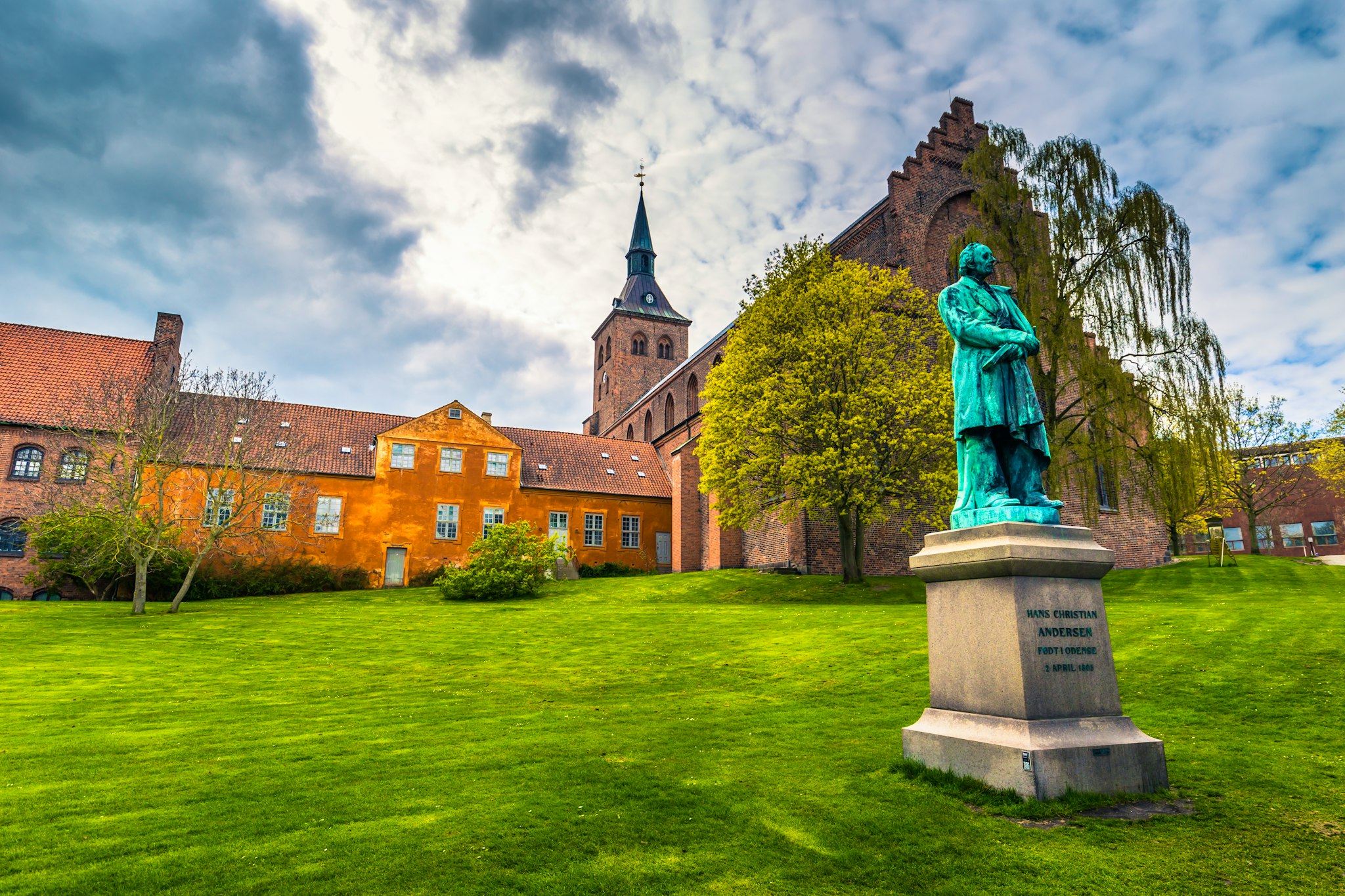 Copenhagen to Odense and Egeskov Castle: Private day trip