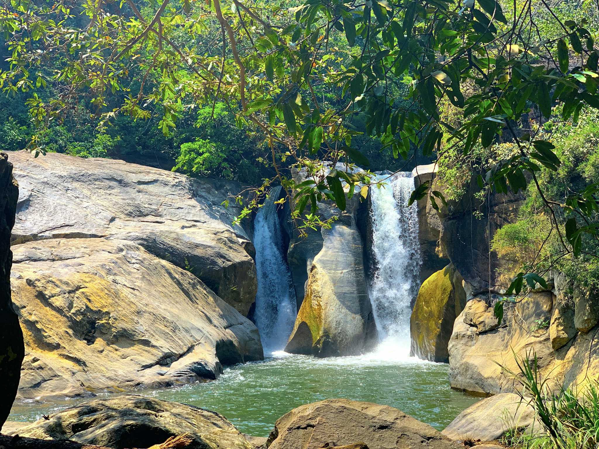 Chute d'eau Pareiyan Ella