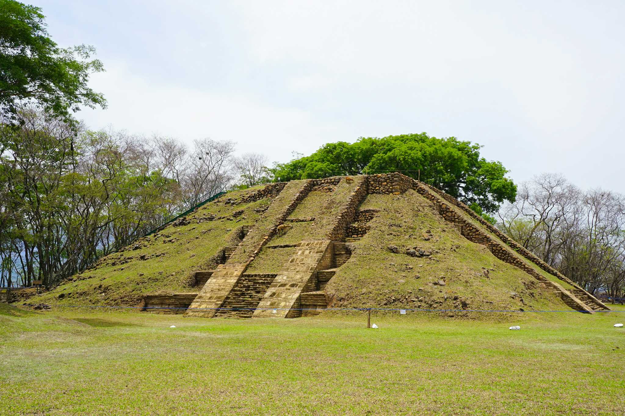 Parque Arqueologico Cihuatan