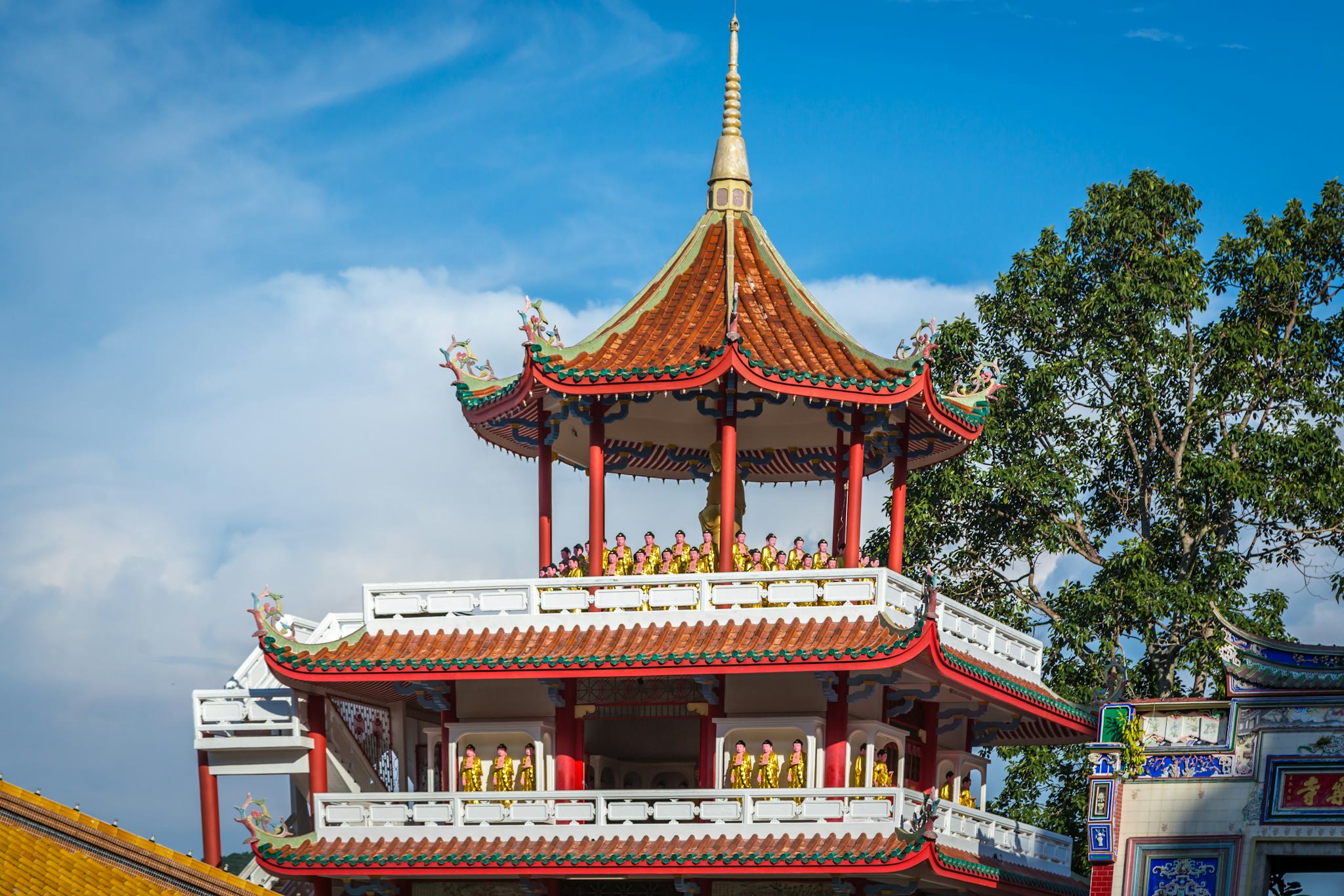 Sam Poh Temple