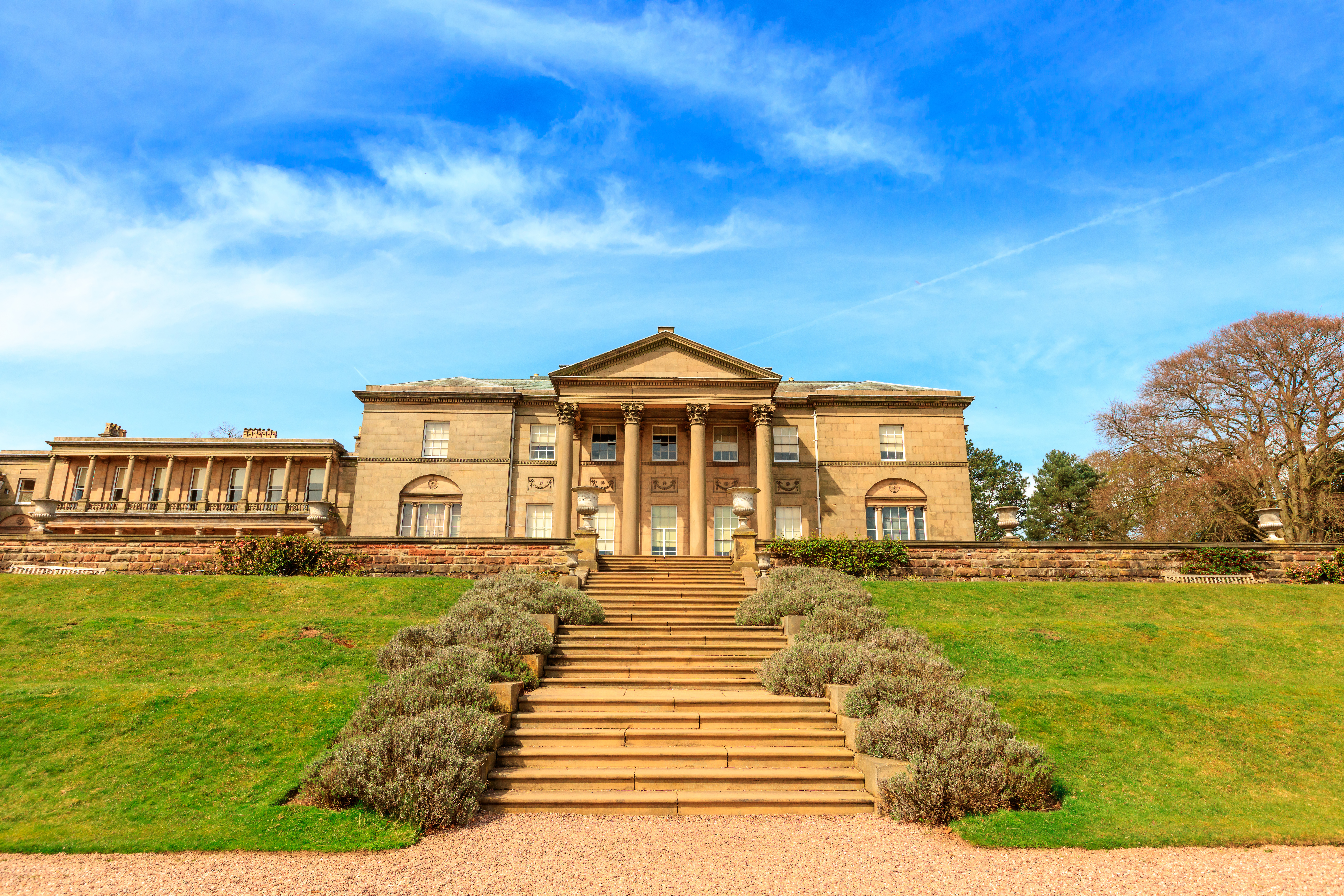 Discover Tatton Park Daytrip