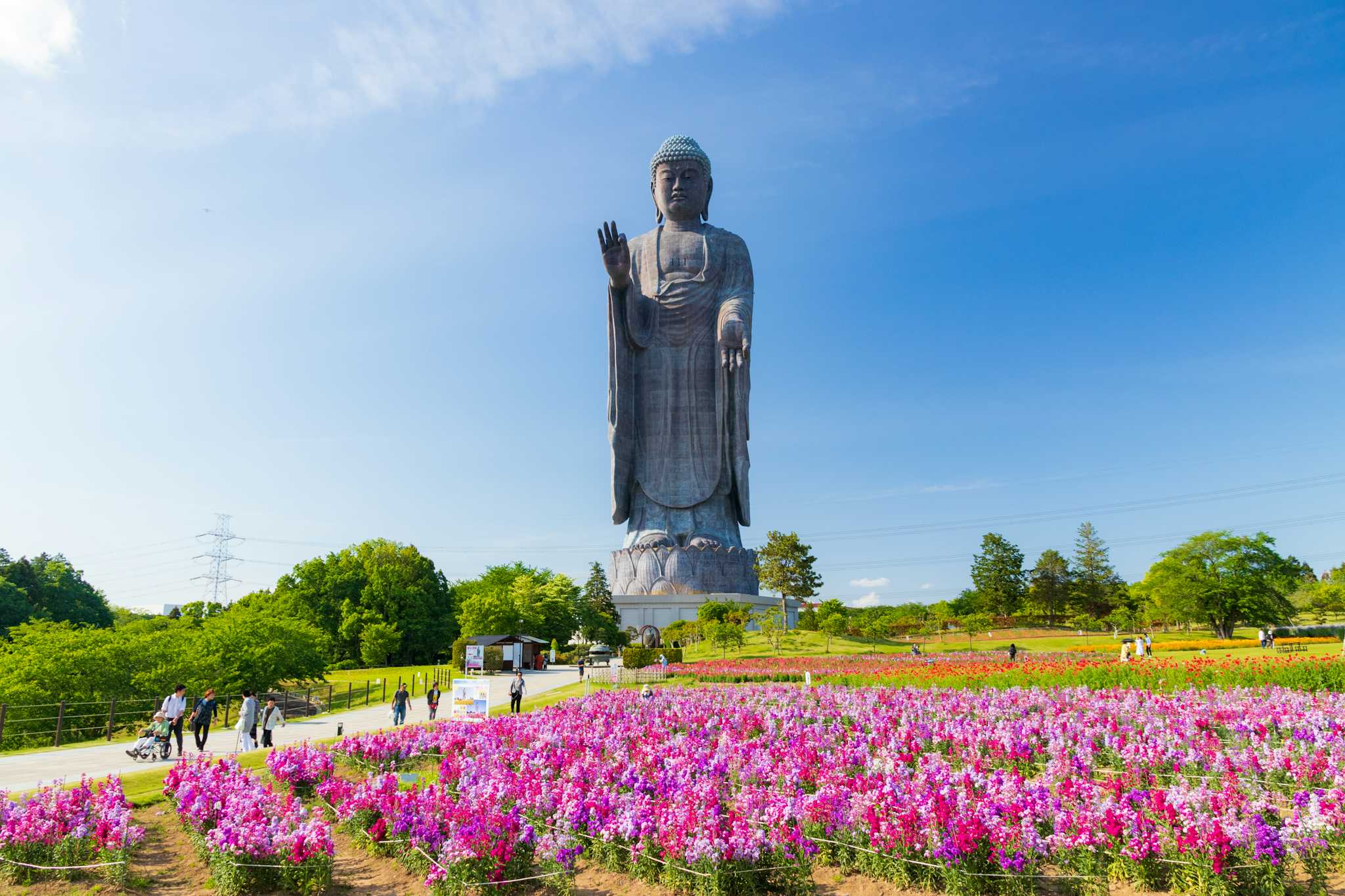 Ushiku Daibutsu