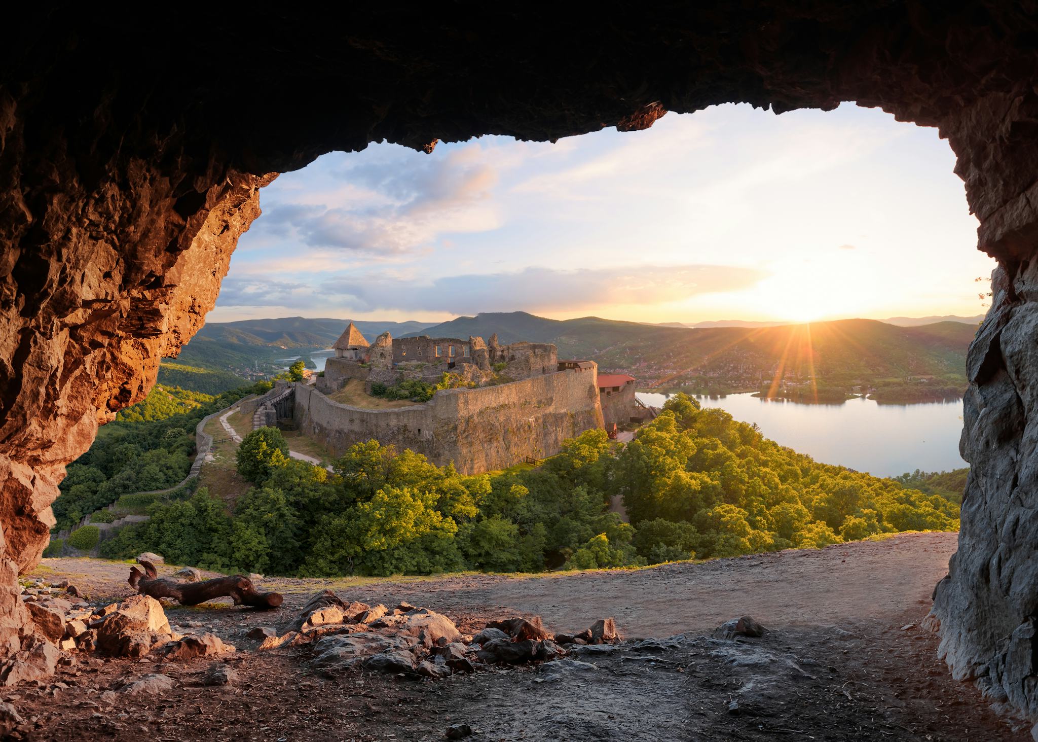 Budapest to Visegrad: Private day trip hero image