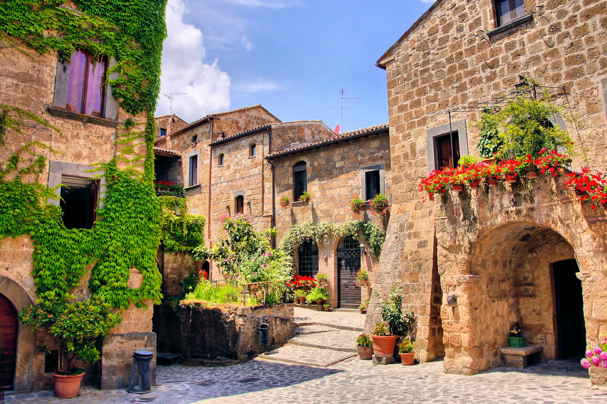 Civitavecchia to Viterbo: Private day trip